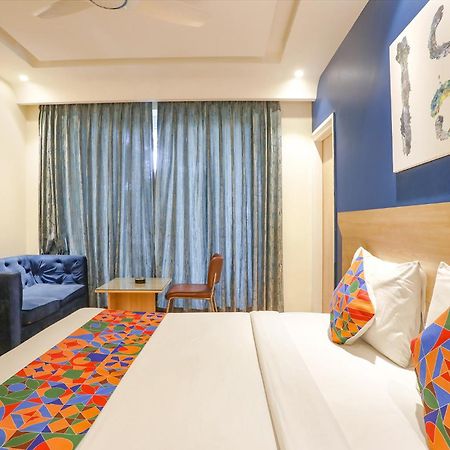 Fabhotel Jhs Studio Gurgaon Extérieur photo